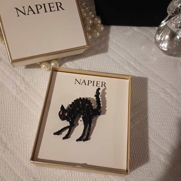 Napier Black Cat Brooch 🐈⬛ Halloween Pin - Picture 14 of 14
